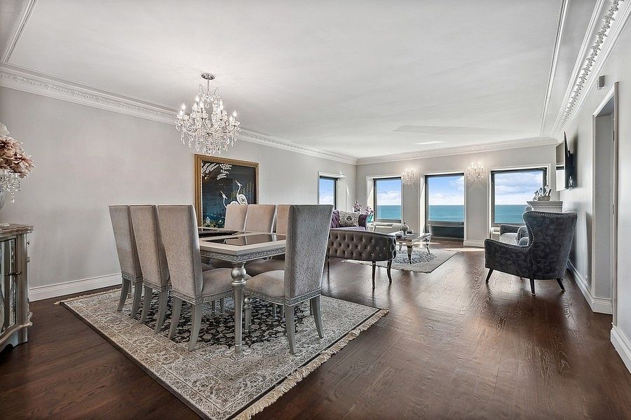 111 n lakeshore drive