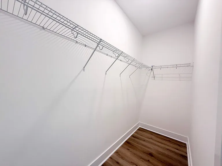 1348 Meridian St — Photo 14