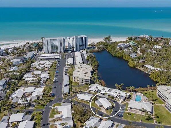 113 Whispering Sands Dr #V-47, Sarasota, FL 34242