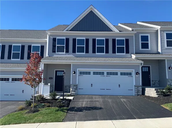 1013 Darcy Dr, Valencia, PA 16059
