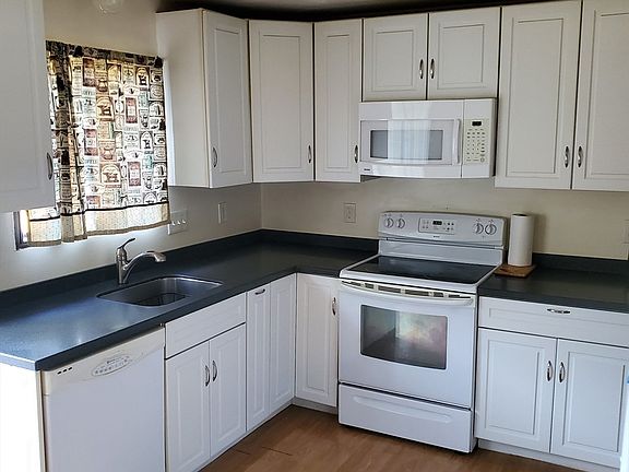5th image of 18 Farrwood Dr #18