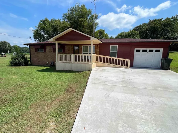 3030 Gnat Pond Rd, Muscle Shoals, AL 35661