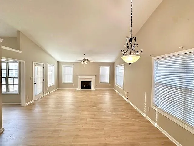 1080 Chandler Ridge Dr — Photo 7