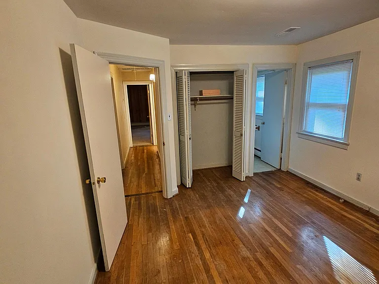 9077 Edgewater Cir — Photo 20