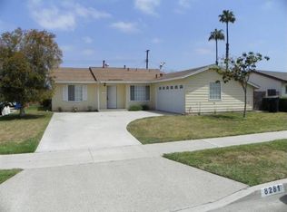 8281 Flight Ave, Midway City, CA 92655