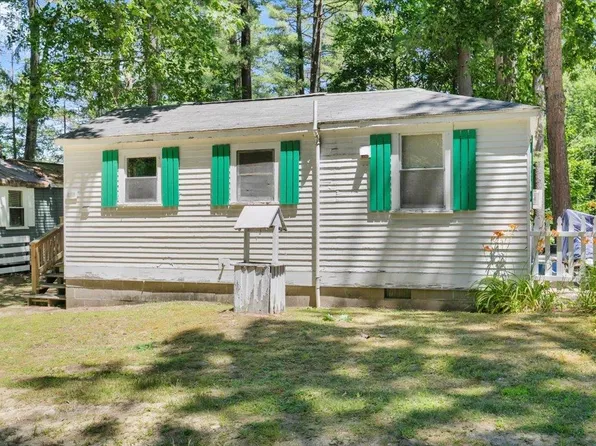 45B Beaver Lake Avenue, Derry, NH 03038