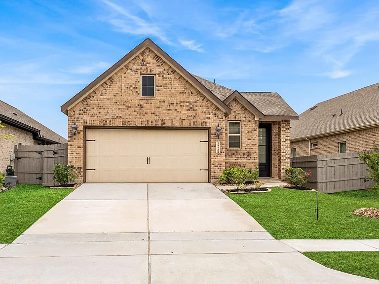 15520 Sunset Maple Ct — Photo 32