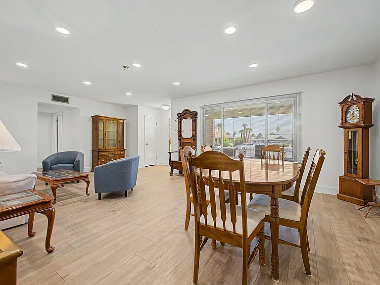 13222 W Kodiak Dr — Photo 6