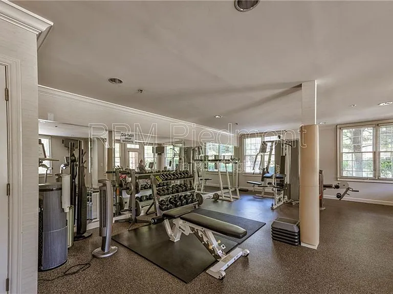 1735 Peachtree St NE #226 — Photo 33