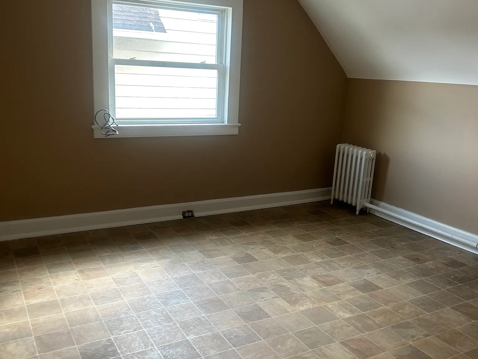 2 bed, $1,650 — Photo 3