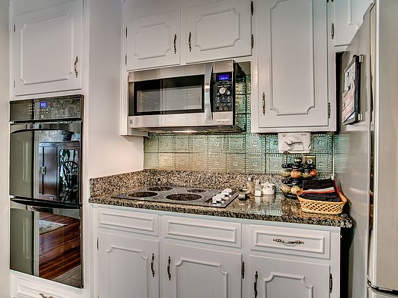 5th image of 4405 Woodland Hills Dr