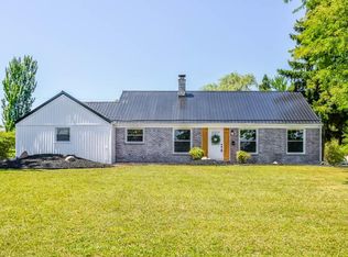 3678 Beacon Dr, Beachwood, OH 44122