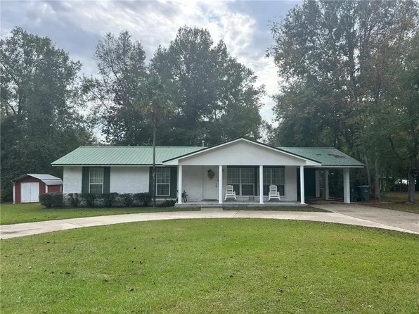 1312 Shady Pine Dr, Bogalusa, LA 70427