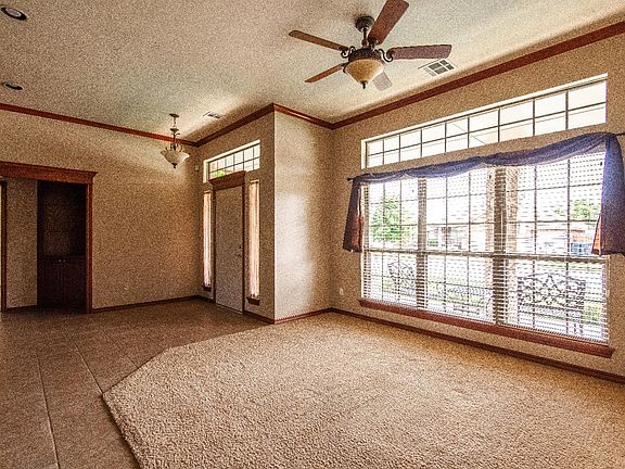 3rd image of 2116 Birch Creek Ave #1