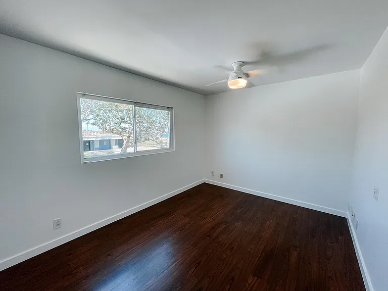 1632 Ocean Ave #C — Photo 8