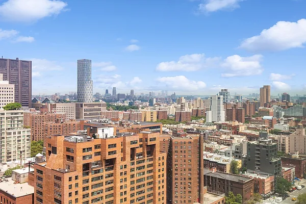 Rented by Corcoran | media 6