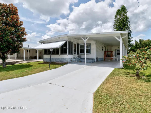 1006 Robin Dr, Barefoot Bay, FL 32976