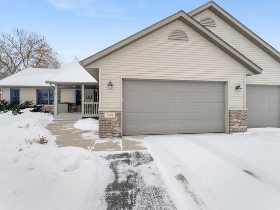 509 9th St SW, Braham, MN 55006