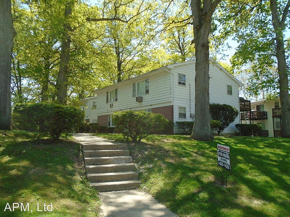1st image of 404 Dunnwood Dr APT 4