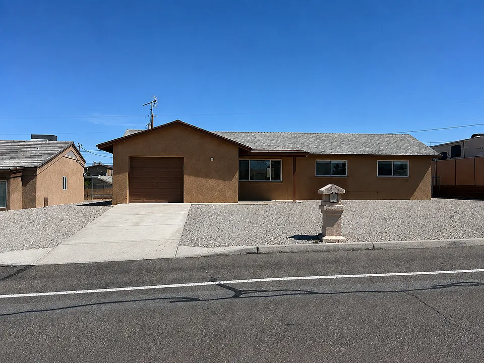 2785 Cisco Dr N