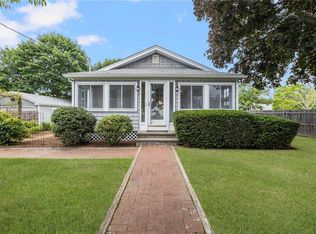 77 2nd St, East Greenwich, RI 02818