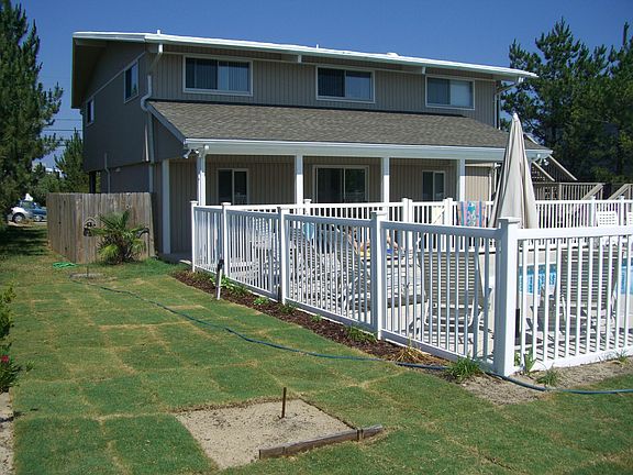 Rear of house & pool