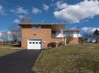 12201 Church Dr, Irwin, PA 15642