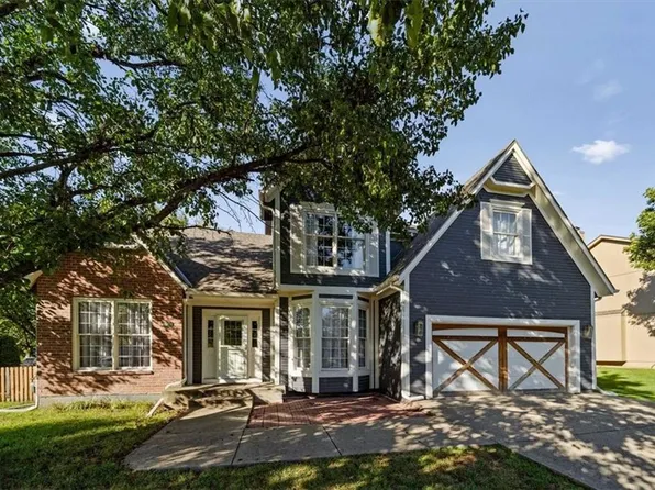 22304 W 52nd St, Shawnee, KS 66226