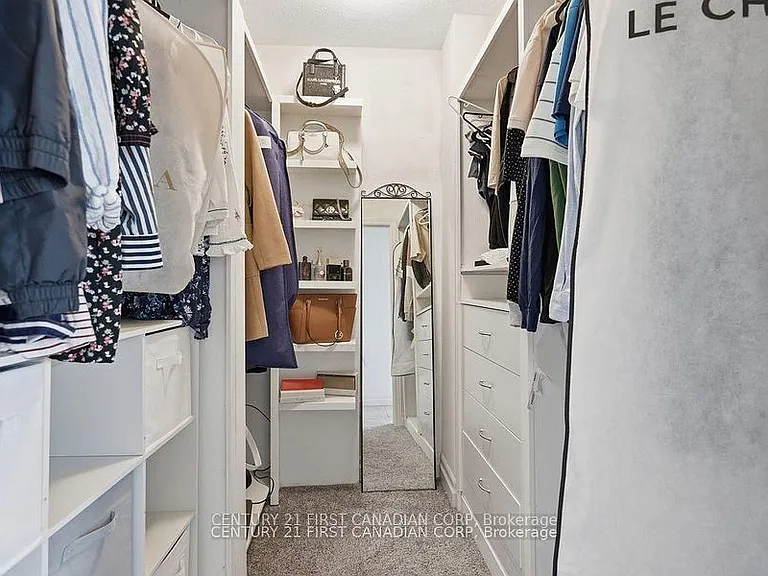 464 Jessica Way — Photo 31