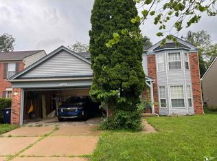 3084 Turnberry Ln, Ann Arbor, MI 48108