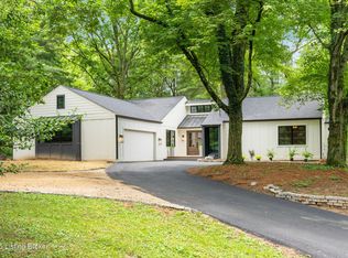 2302 Evergreen Rd, Anchorage, KY 40223