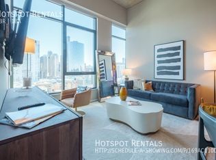 939 W Washington Blvd #1/1, Chicago, IL 60607