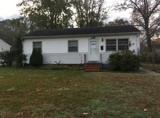 1104 72nd St, Newport News, VA 23605