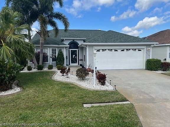 2nd image of 2726 S Winding Waters Dr