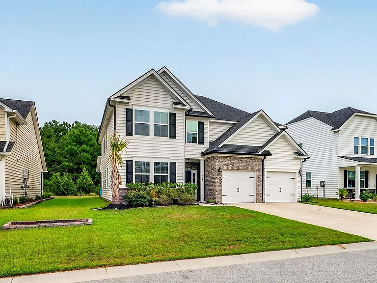 518 Yellow Leaf Ln — Photo 3