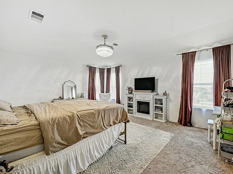 6316 Wagon Spring St — Photo 17