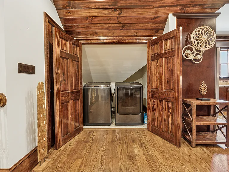 100 Hopewell Grove Dr — Photo 16