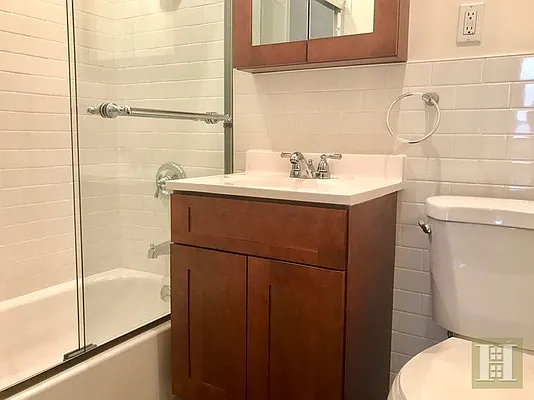 Rented by Halstead Real Estate | media 21