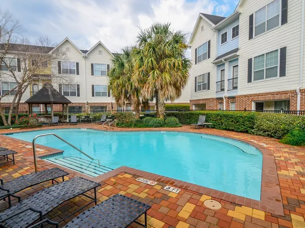 9200 Westheimer Rd APT 802, Houston, TX 77063