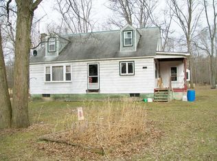 2023 Pioneer Lake Rd, Commodore, PA 15729