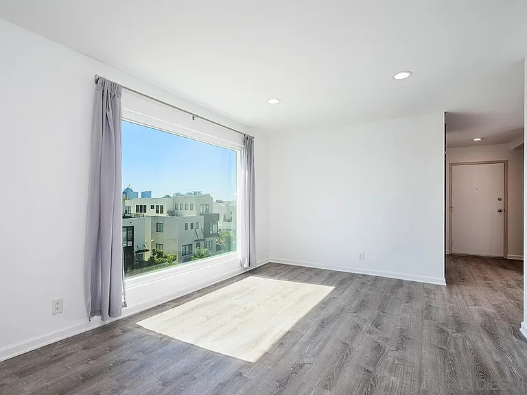 540 Hawthorn St #3A — Photo 8