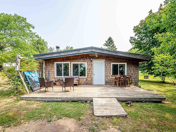 2nd image of 101 Lorne Smith Rd