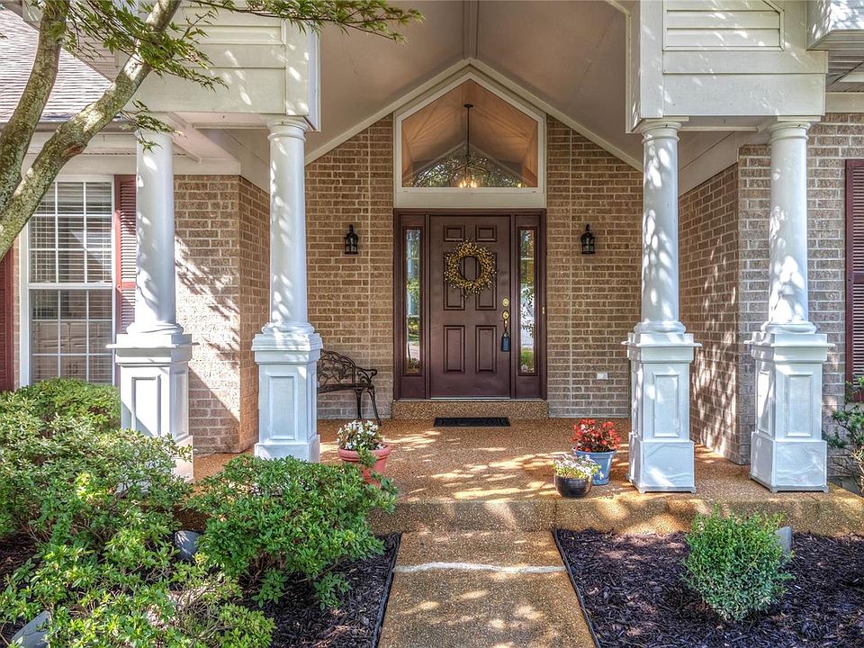 1st image of 1605 Vintage Oak Ct