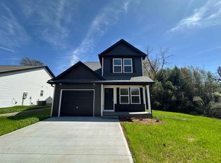 111 S Lee St, Chesnee, SC 29323