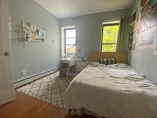 Rented by Compass | media 10