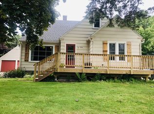 1914 Herman Rd, Manitowoc, WI 54220