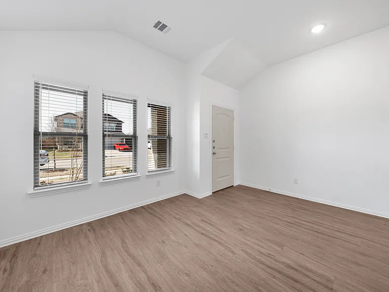 221 Fairmeade Dr — Photo 19