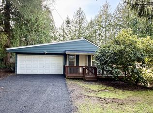 1907 E 18th St, Bremerton, WA 98310