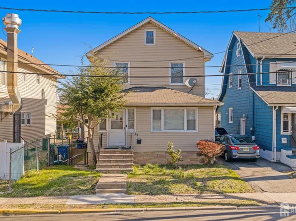 83 May St, Irvington, NJ 07111