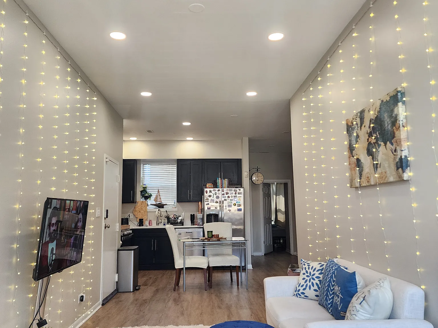 2231 W Warren Blvd — Photo 3